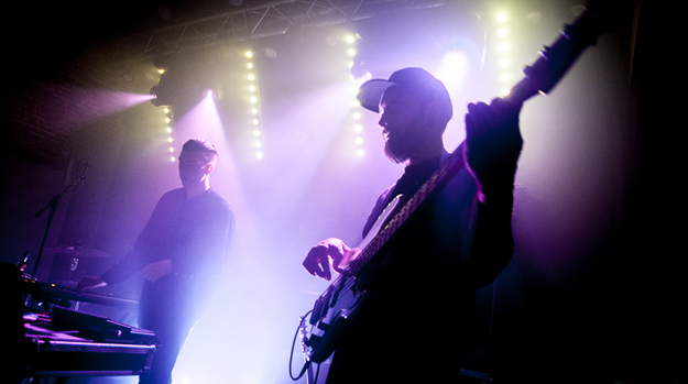 Mmoths live op Urban Explorers